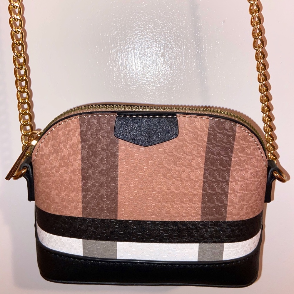Small crossbody bag